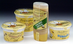 Mesimestarin ensimmäisiä hunajatuotteita